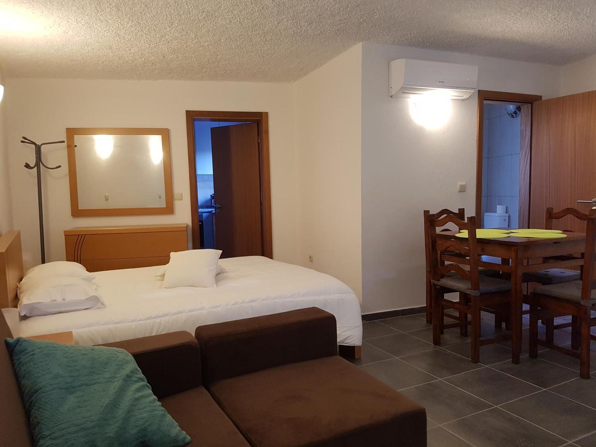 Casa Dos Santos Alojamento - Guest House Geres Rom bilde